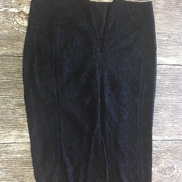 Express High Waisted Lace Midi Pencil Skirt size 6 - Picture 3 of 5